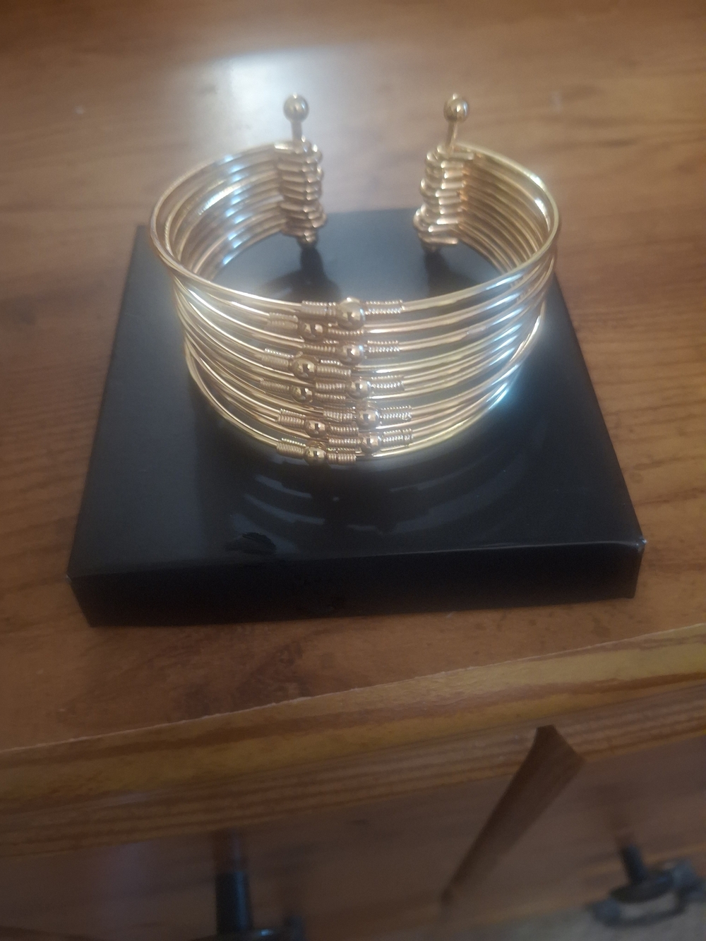 Vintage Avon Gold Tone 10 Layer Wire Cuff Bracelet  Still In Box